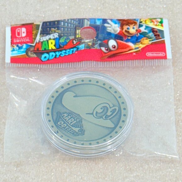 NIB 💰Nintendo💰 Super Mario Odyssey Cappy Collectible Coin - Gold - Picture 4 of 5